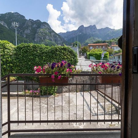 Mamma Ciccia Holiday Home - Mountains & Lake แมนเดลโล เดล ลาริโอ ภายนอก รูปภาพ