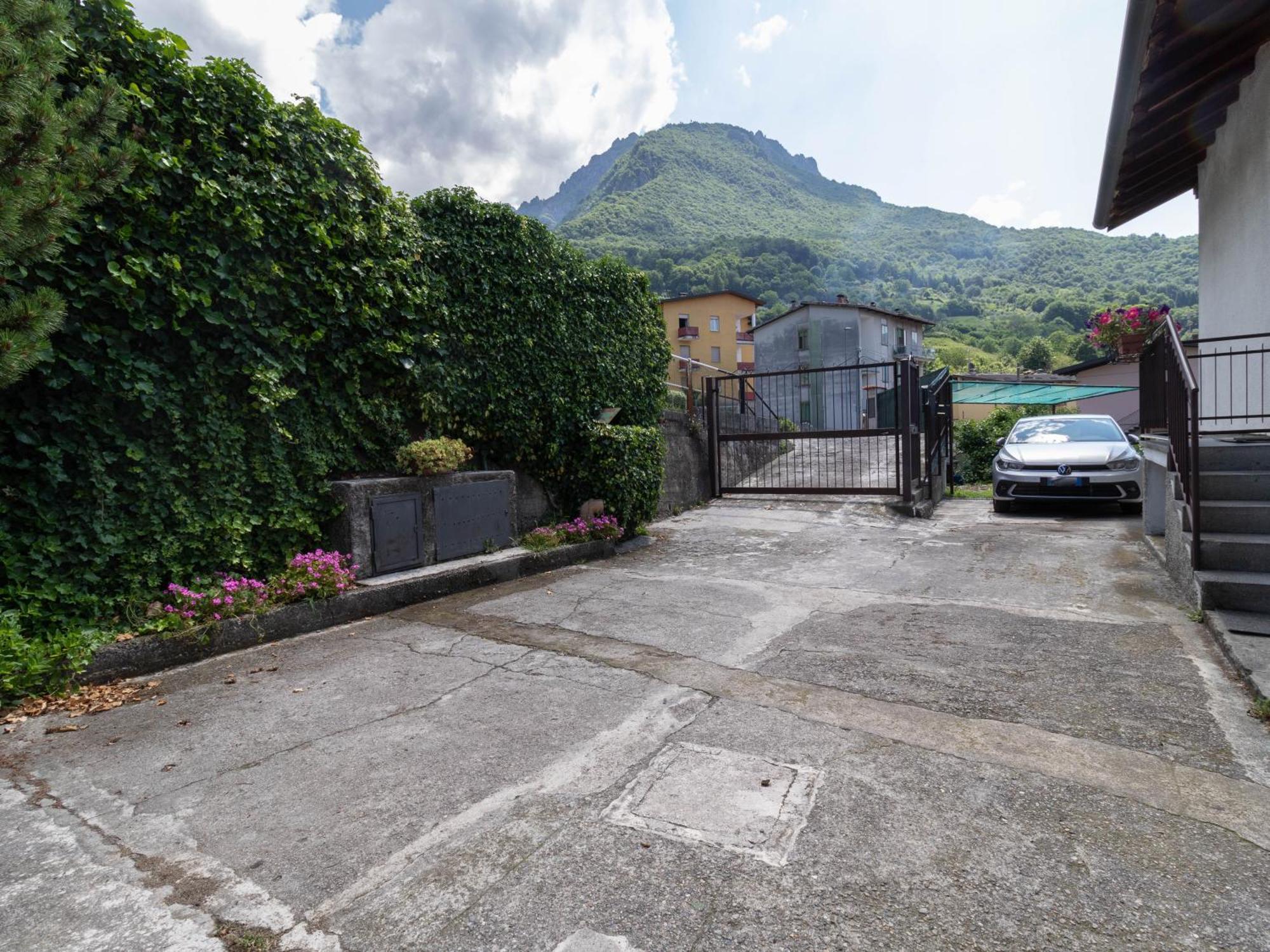 Mamma Ciccia Holiday Home - Mountains & Lake แมนเดลโล เดล ลาริโอ ภายนอก รูปภาพ